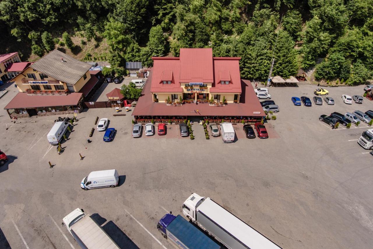 Pensiune Restaurant Route60 Csucsa Kültér fotó